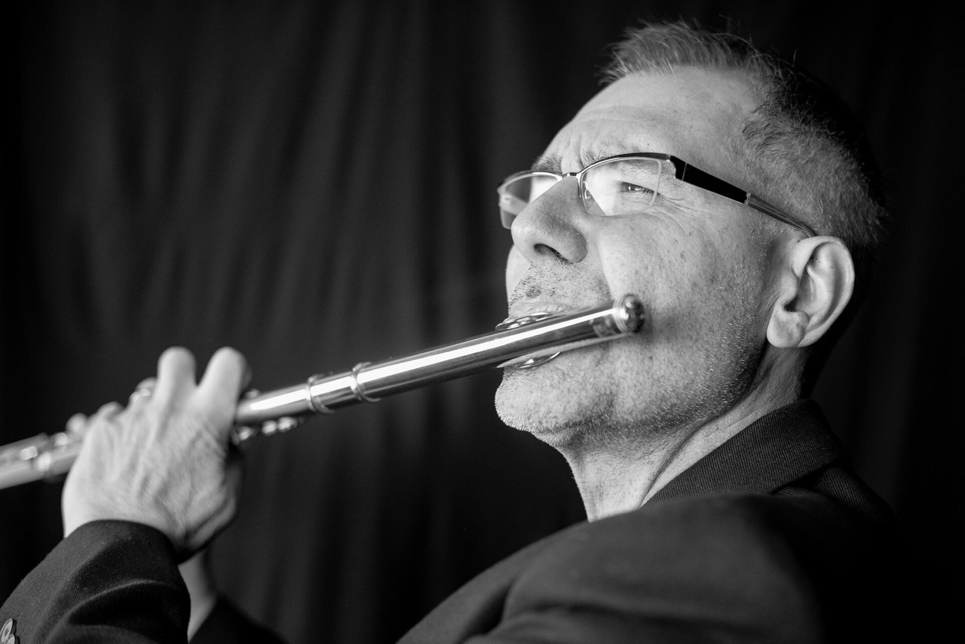 Dr. Tadeu Coelho playing the Flute 